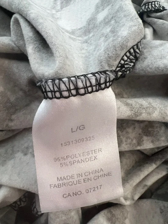 Super Soft Rouched Side Snake Printed Tank - Picture 2 of 2